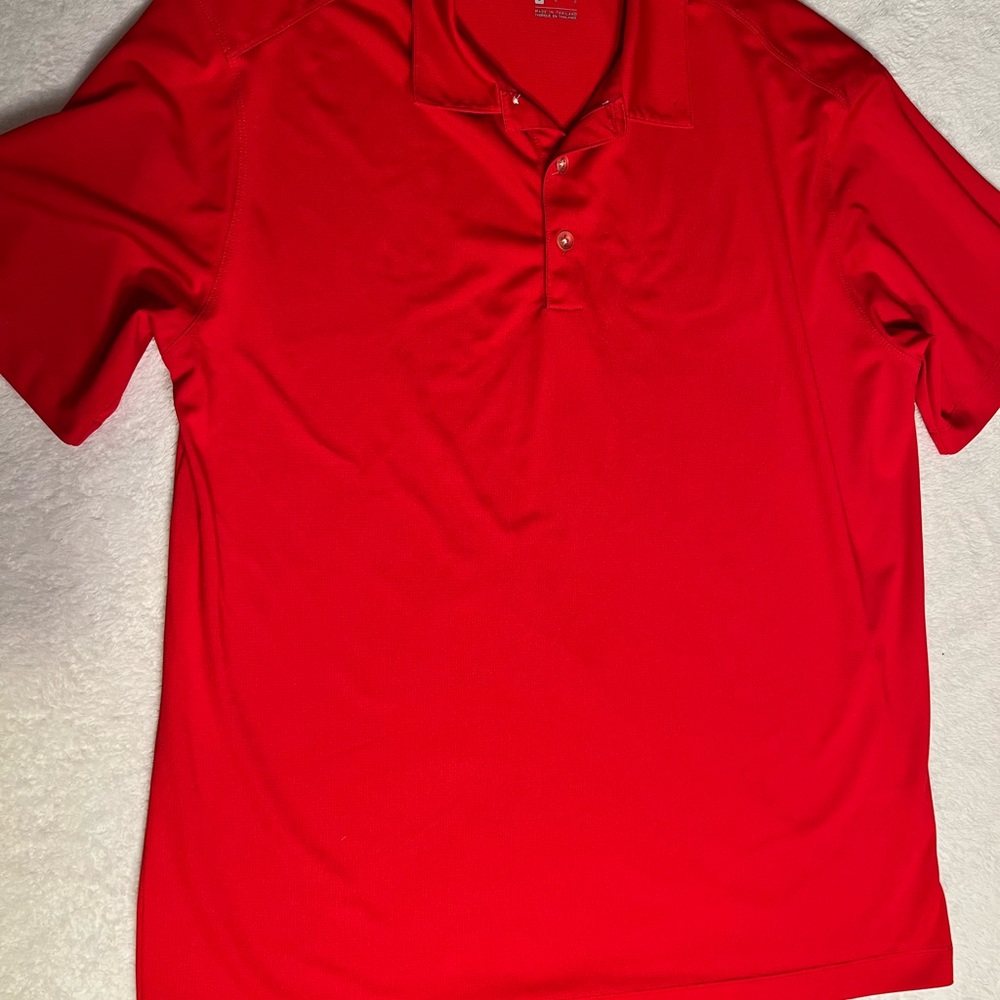 Nike Men's Red Short-Sleeve Polo Shirt